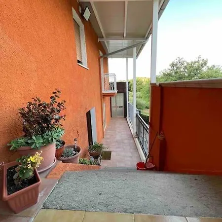 Nel Cuore Del Parco Holiday home Montebello di Bertona