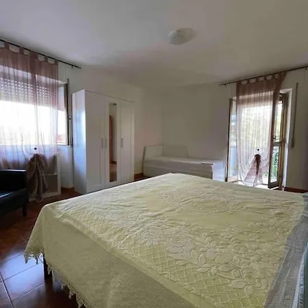 Holiday home Nel Cuore Del Parco Montebello di Bertona